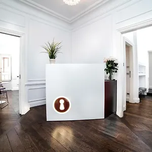 בית הארחה Youroom Carrozze